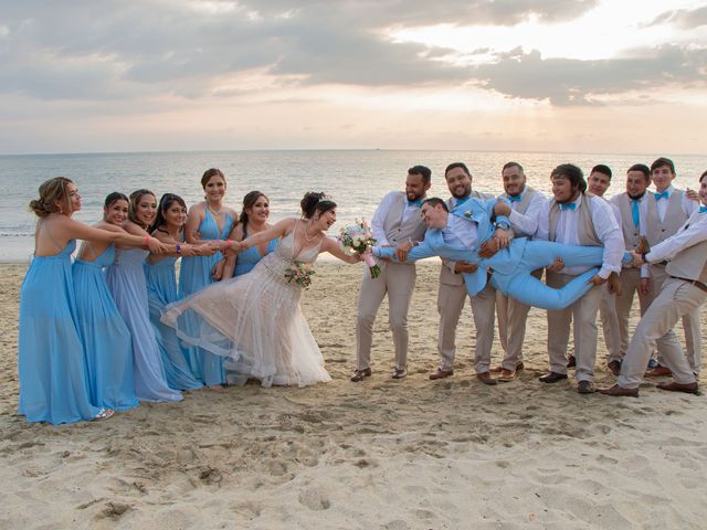 La boda de Eduardo y Claudia en Nuevo Vallarta, Nayarit 13