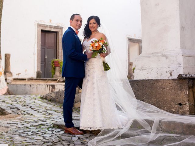 La boda de Hugo y Mariana en Zapopan, Jalisco 29