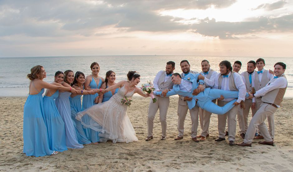 La boda de Eduardo y Claudia en Nuevo Vallarta, Nayarit