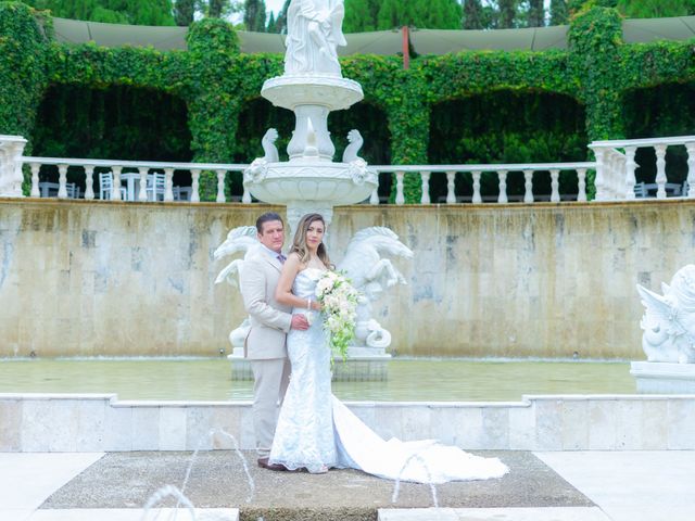 La boda de Uriel y Cristal en Jojutla, Morelos 25