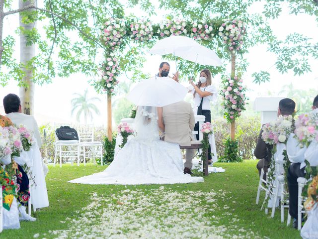 La boda de Uriel y Cristal en Jojutla, Morelos 47