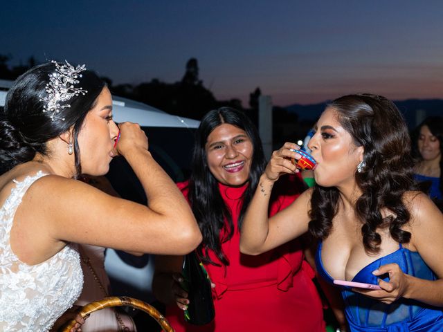 La boda de Pedro y Carolina en San Pablo Etla, Oaxaca 16