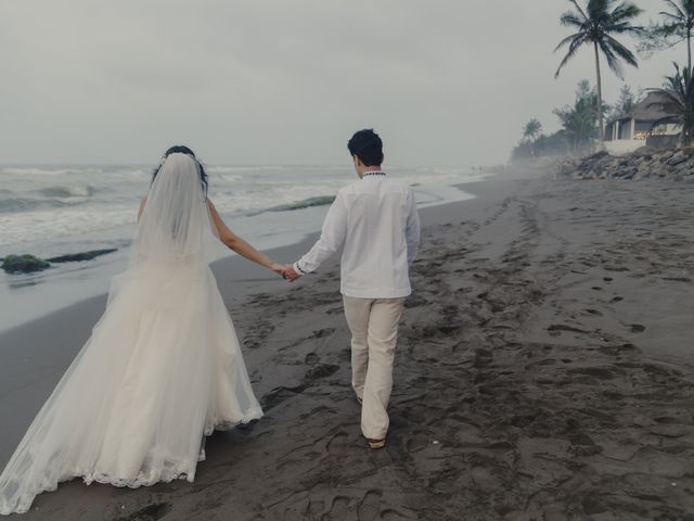 La boda de Arturo y Merit en Veracruz, Veracruz 16