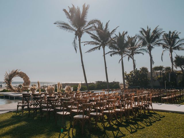 La boda de Carlo y Luisa en Acapulco, Guerrero 19