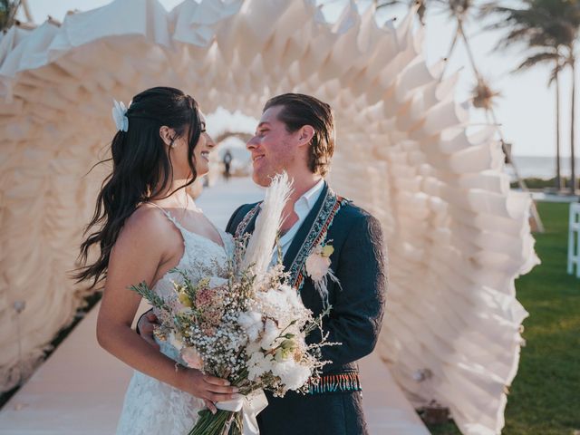 La boda de Carlo y Luisa en Acapulco, Guerrero 42