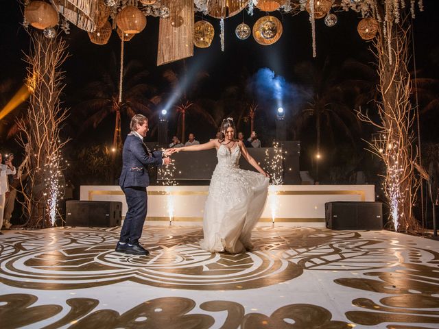 La boda de Carlo y Luisa en Acapulco, Guerrero 106