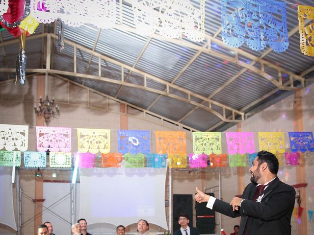 La boda de Mario y Lupita en Santiago Maravatío, Guanajuato 36