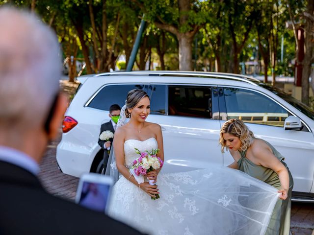 La boda de Max y Aime en Mazatlán, Sinaloa 4