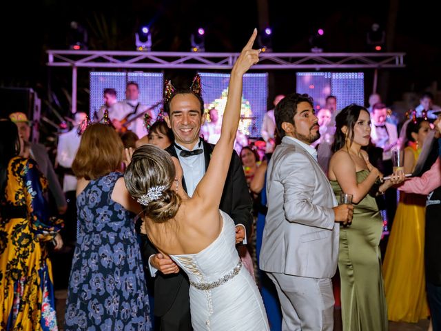 La boda de Max y Aime en Mazatlán, Sinaloa 44