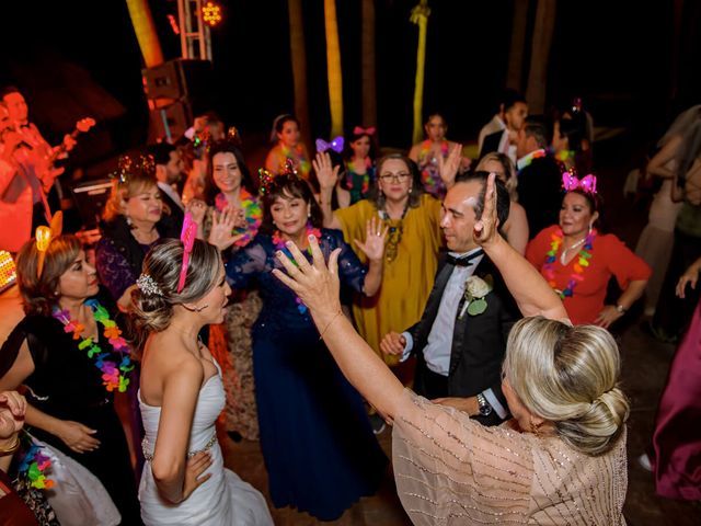 La boda de Max y Aime en Mazatlán, Sinaloa 46