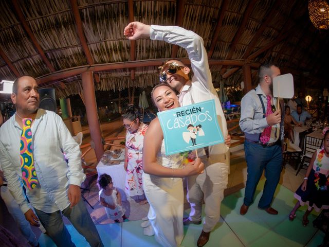 La boda de Ivan y Guadalupe en Ixtapa Zihuatanejo, Guerrero 25