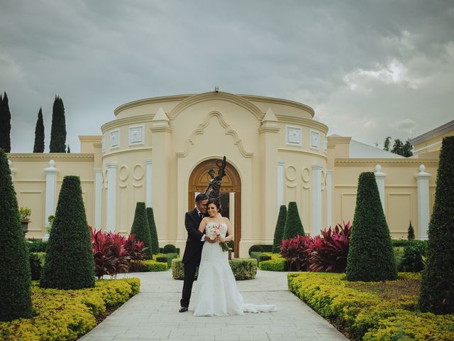 La boda de Alejandro y Gladys en Santiago, Nuevo León 2