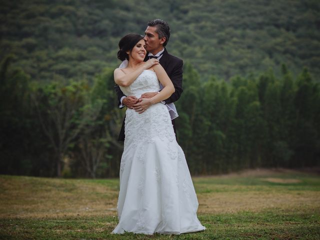 La boda de Alejandro y Gladys en Santiago, Nuevo León 4