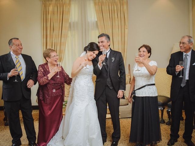 La boda de Alejandro y Gladys en Santiago, Nuevo León 13