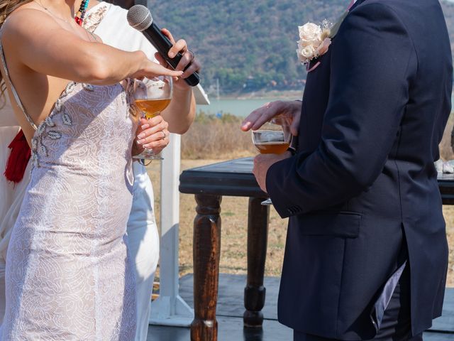 La boda de José y Jimena en Valle de Bravo, Estado México 33