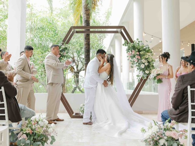 La boda de Mauricio y Mavelyn en Puerto Morelos, Quintana Roo 20