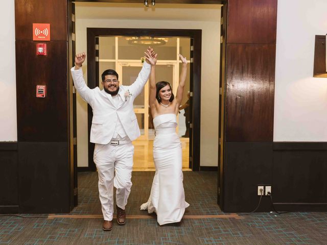 La boda de Mauricio y Mavelyn en Puerto Morelos, Quintana Roo 29