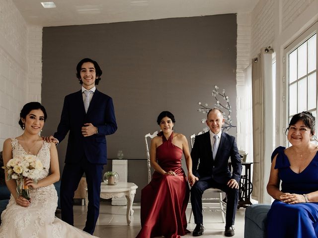 La boda de Jorge y Karla  en Medellín, Veracruz 7