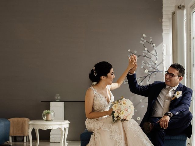 La boda de Jorge y Karla  en Medellín, Veracruz 35