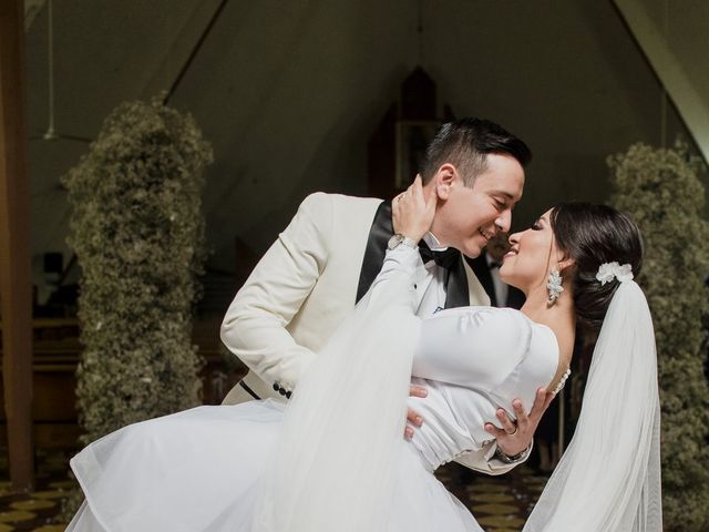 La boda de Eduardo  y Karen en Martínez de la Torre, Veracruz 19