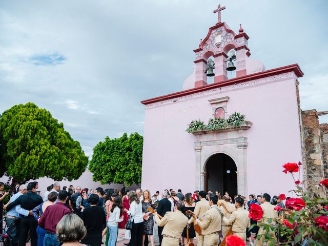 La boda de Álex y Celenia en Gómez Farías, Jalisco 13