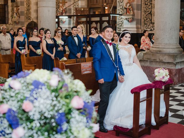 La boda de Luis y Verónica en Mazatlán, Sinaloa 29