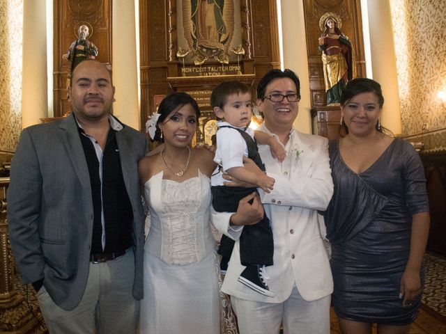 La boda de Israel Solano y Karina Chavez en San Luis Potosí, San Luis Potosí 104