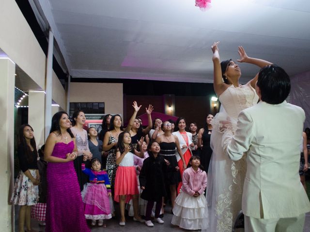 La boda de Israel Solano y Karina Chavez en San Luis Potosí, San Luis Potosí 124