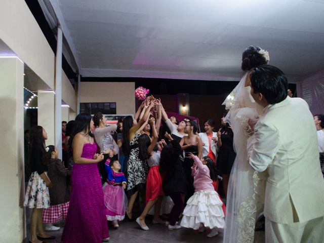 La boda de Israel Solano y Karina Chavez en San Luis Potosí, San Luis Potosí 125