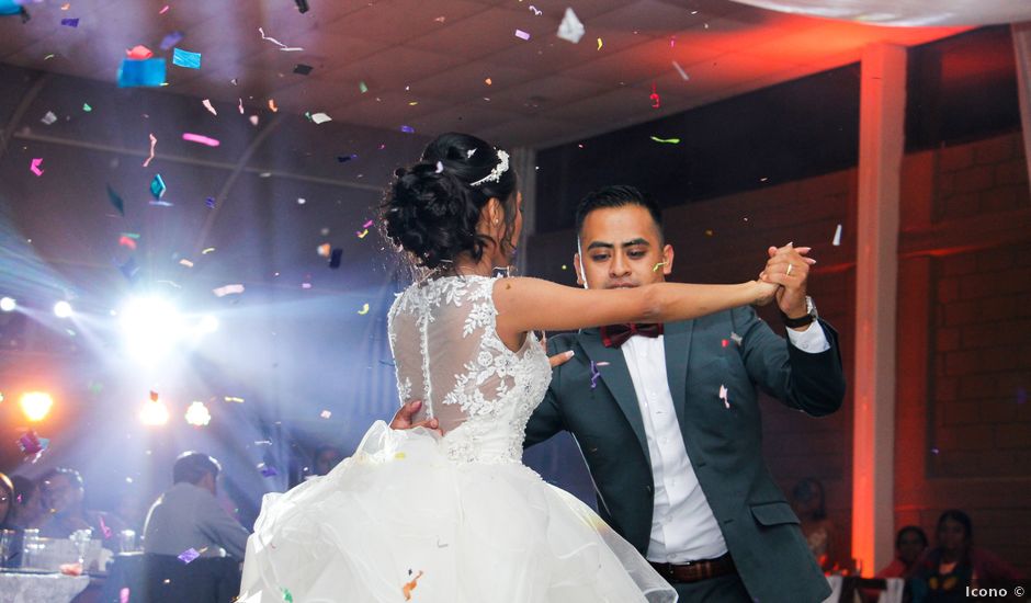 La boda de Israel y Maura en Oaxaca, Oaxaca