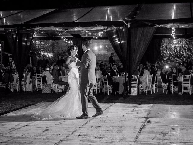 La boda de Manuel y Alma en Tzintzuntzan, Michoacán 36