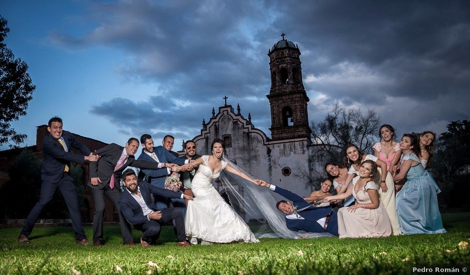 La boda de Manuel y Alma en Tzintzuntzan, Michoacán