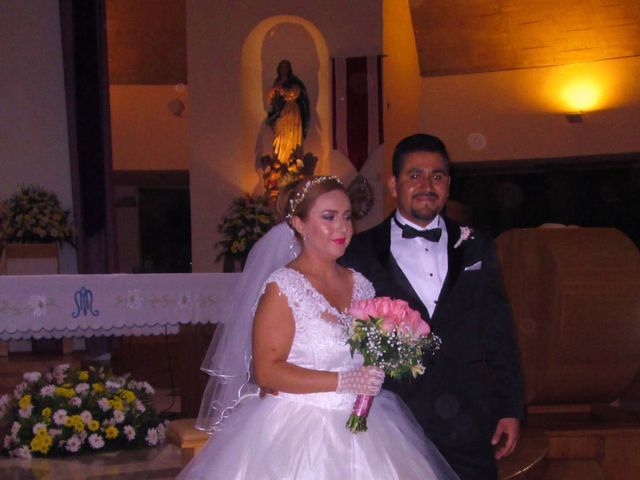 La boda de Oscar y Karen en León, Guanajuato 13