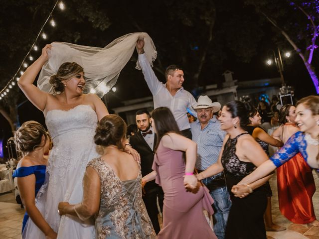 La boda de Héctor y Karla en Torreón, Coahuila 50