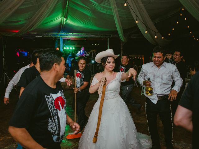 La boda de Enrique y Mariana en Tlayacapan, Morelos 122