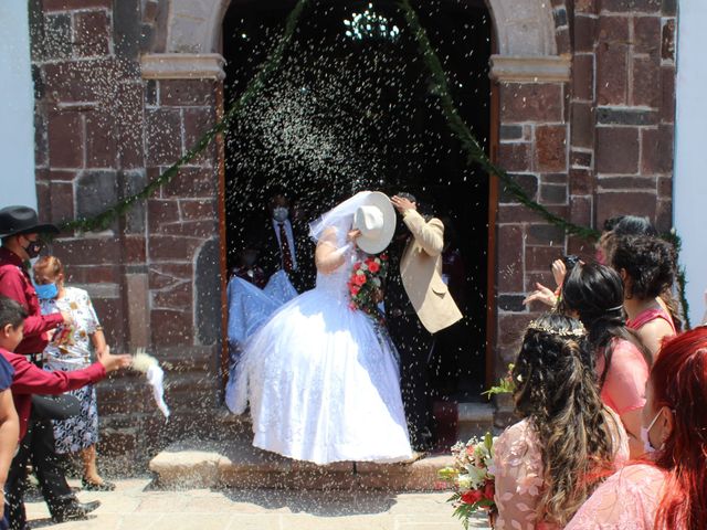 La boda de Novio y Novia en Otumba, Estado México 2