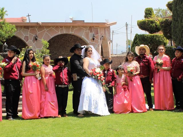 La boda de Novio y Novia en Otumba, Estado México 8