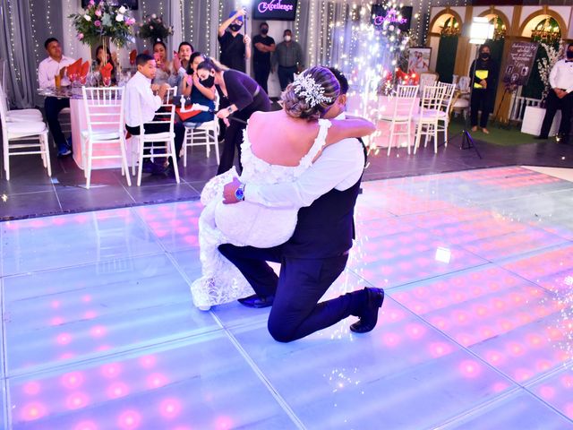 La boda de Sharlin y Víctor en Cancún, Quintana Roo 20