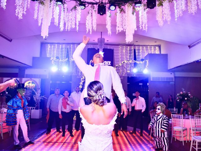 La boda de Sharlin y Víctor en Cancún, Quintana Roo 30