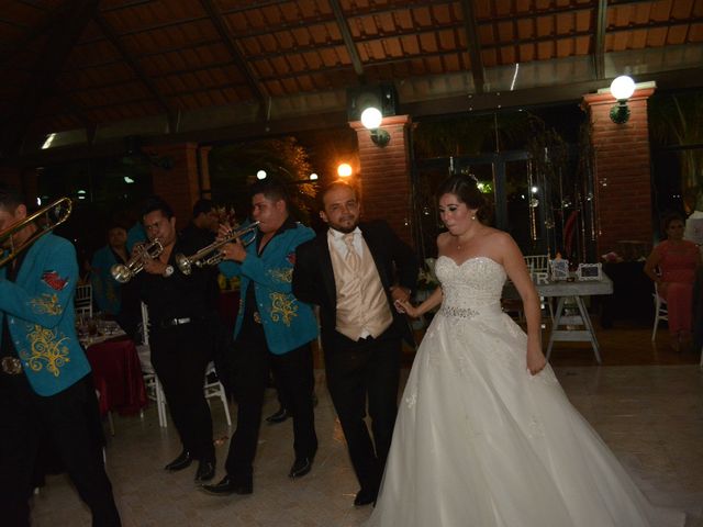 La boda de Christián y Sara  en León, Guanajuato 20