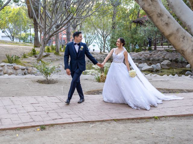La boda de Alejandro y Nicole en Tijuana, Baja California 17