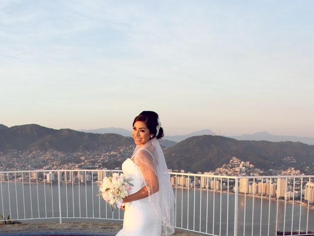 La boda de Mario Ivan y Abigail en Acapulco, Guerrero 15