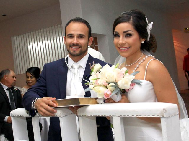 La boda de Mario Ivan y Abigail en Acapulco, Guerrero 21