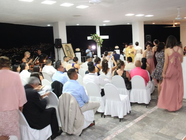 La boda de Mario Ivan y Abigail en Acapulco, Guerrero 23