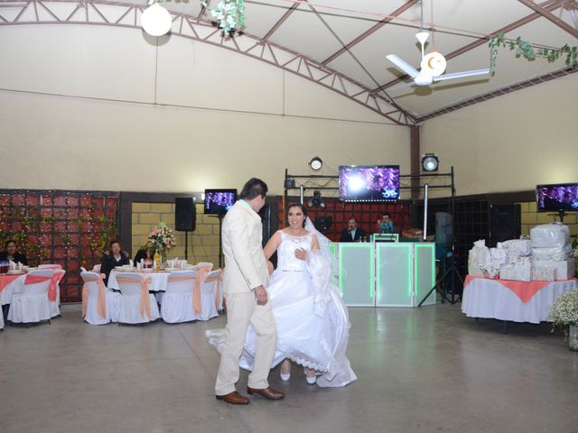La boda de Arely y Daniel en Tepeji del Río, Hidalgo 16