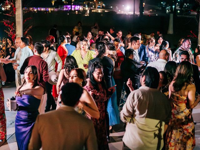 La boda de Javier y Maru en Guaymas-San Carlos, Sonora 102