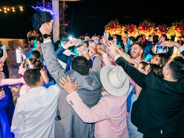 La boda de Javier y Maru en Guaymas-San Carlos, Sonora 121