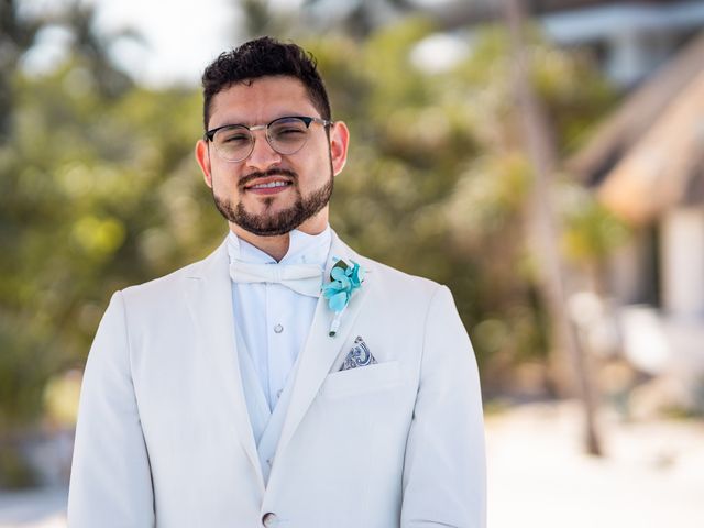 La boda de Hector y Brenda en Tulum, Quintana Roo 33