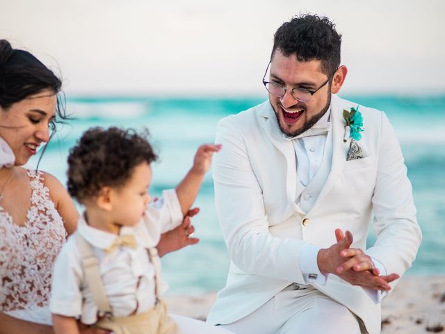 La boda de Hector y Brenda en Tulum, Quintana Roo 78