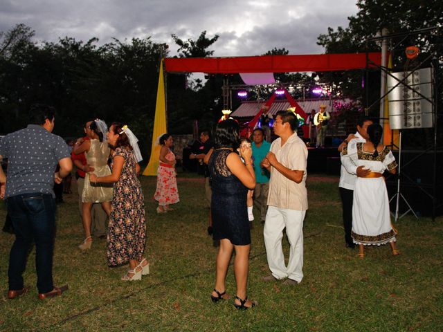 La boda de Celerino y Lisli en Hecelchakán, Campeche 21